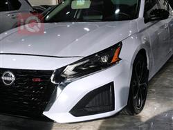 نیسان ئەلتیما